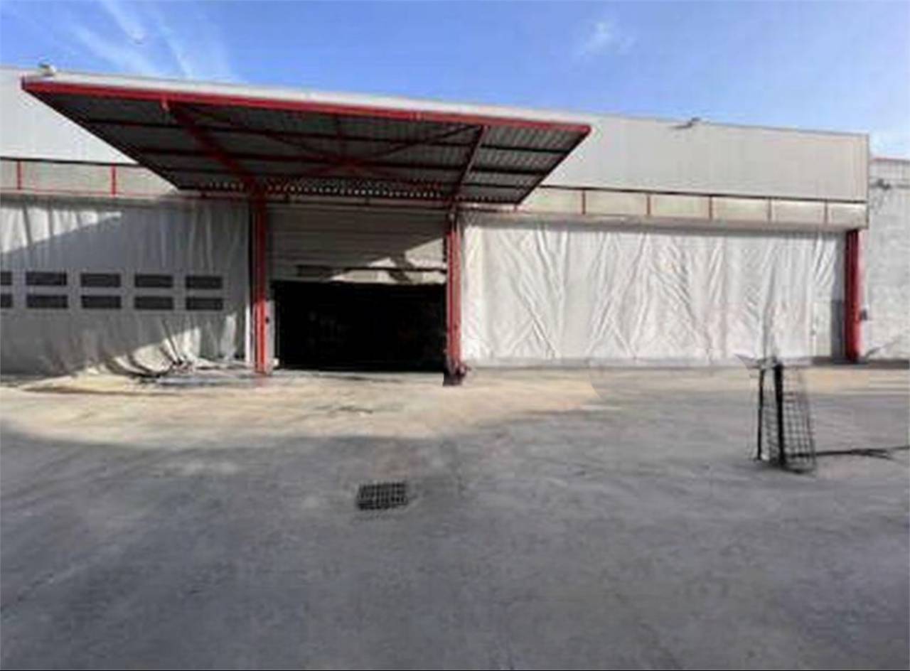 locale di sgombero in vendita a Roma in zona Romanina