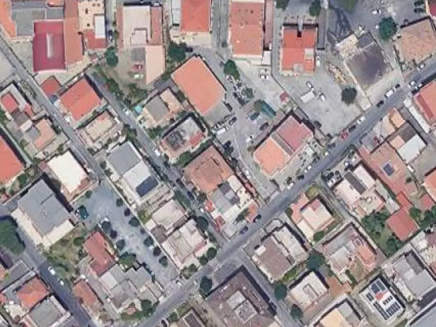 locale di sgombero in vendita a Roma in zona Finocchio
