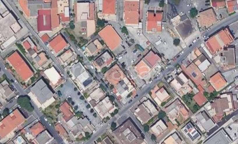 locale di sgombero in vendita a Roma in zona Finocchio