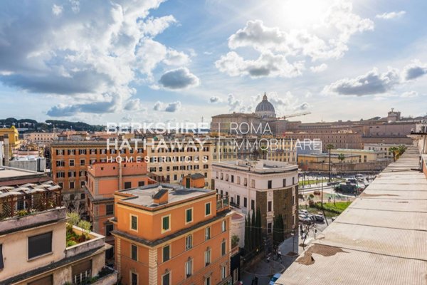 appartamento in vendita a Roma in zona Rione Prati