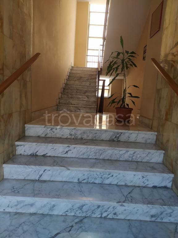 appartamento in vendita a Roma in zona Tomba di Nerone
