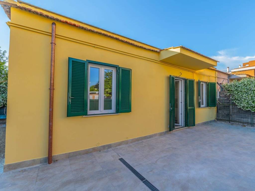 casa indipendente in vendita a Roma in zona Tor Sapienza