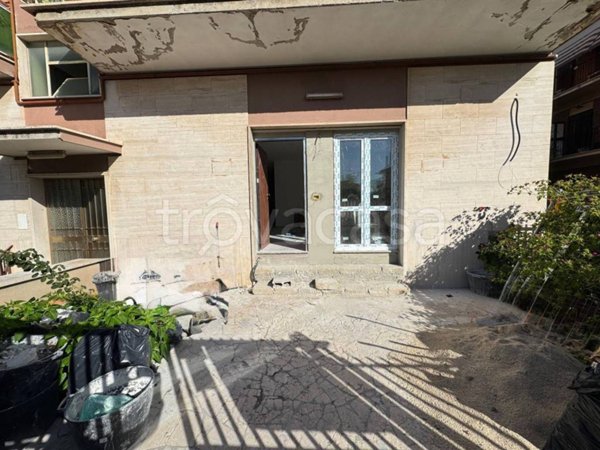 appartamento in vendita a Roma in zona Torre Gaia
