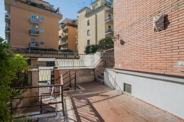 appartamento in vendita a Roma in zona Ponte Mammolo