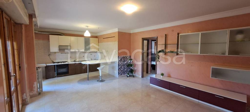 appartamento in vendita a Roma in zona Casal Palocco