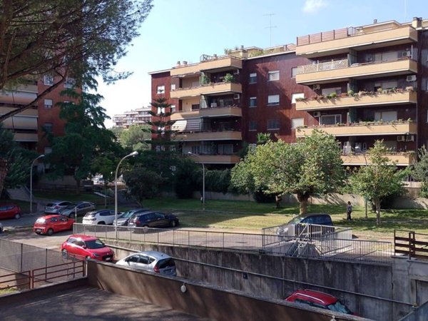 appartamento in vendita a Roma in zona Torrino