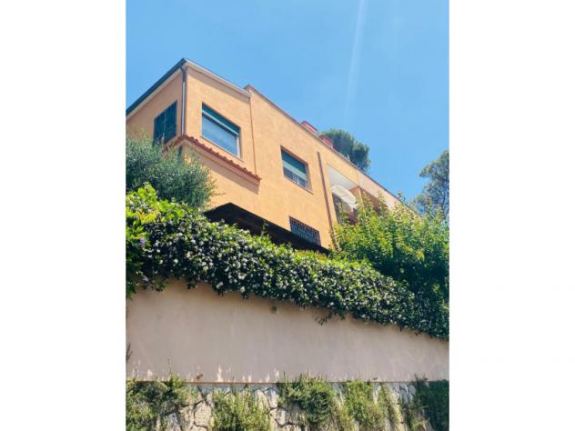 casa indipendente in vendita a Roma