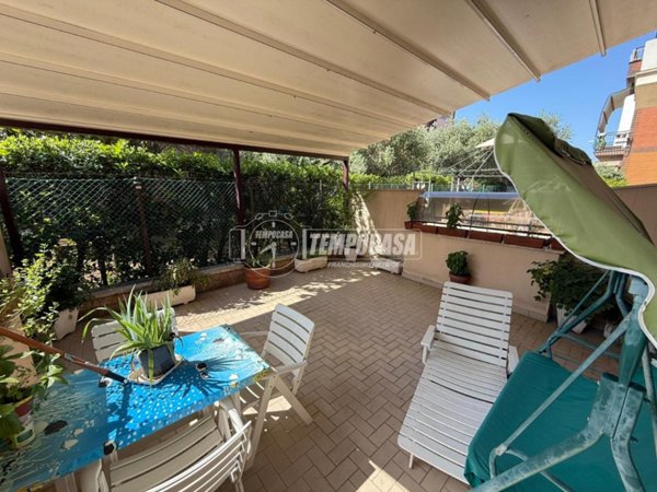 casa indipendente in vendita a Roma