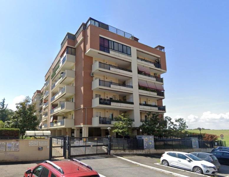 appartamento in vendita a Roma in zona Ponte di Nona