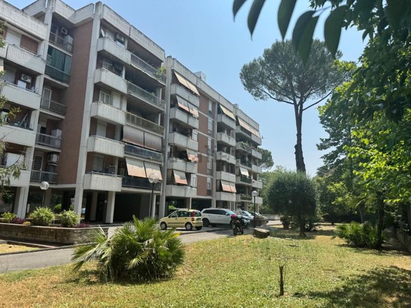 appartamento in vendita a Roma in zona San Basilio