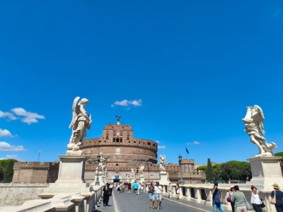 negozio in vendita a Roma in zona Rione di Ponte