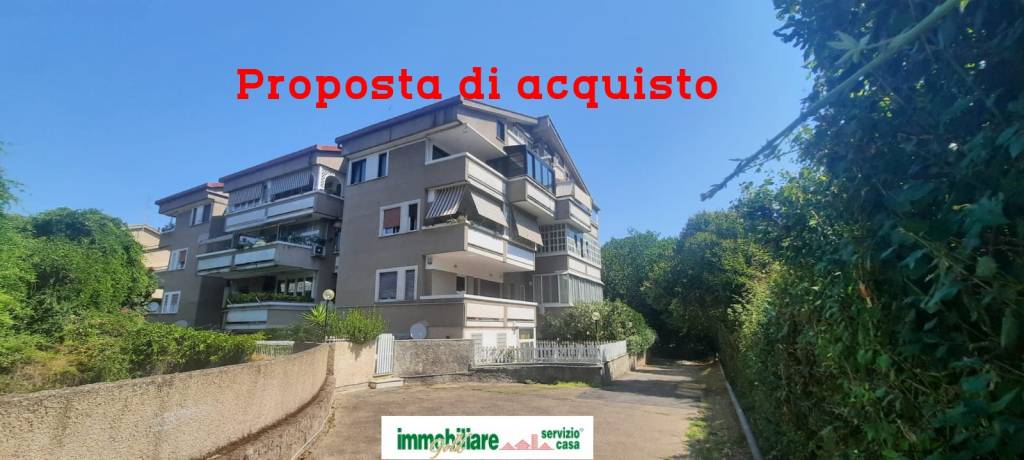 appartamento in vendita a Roma