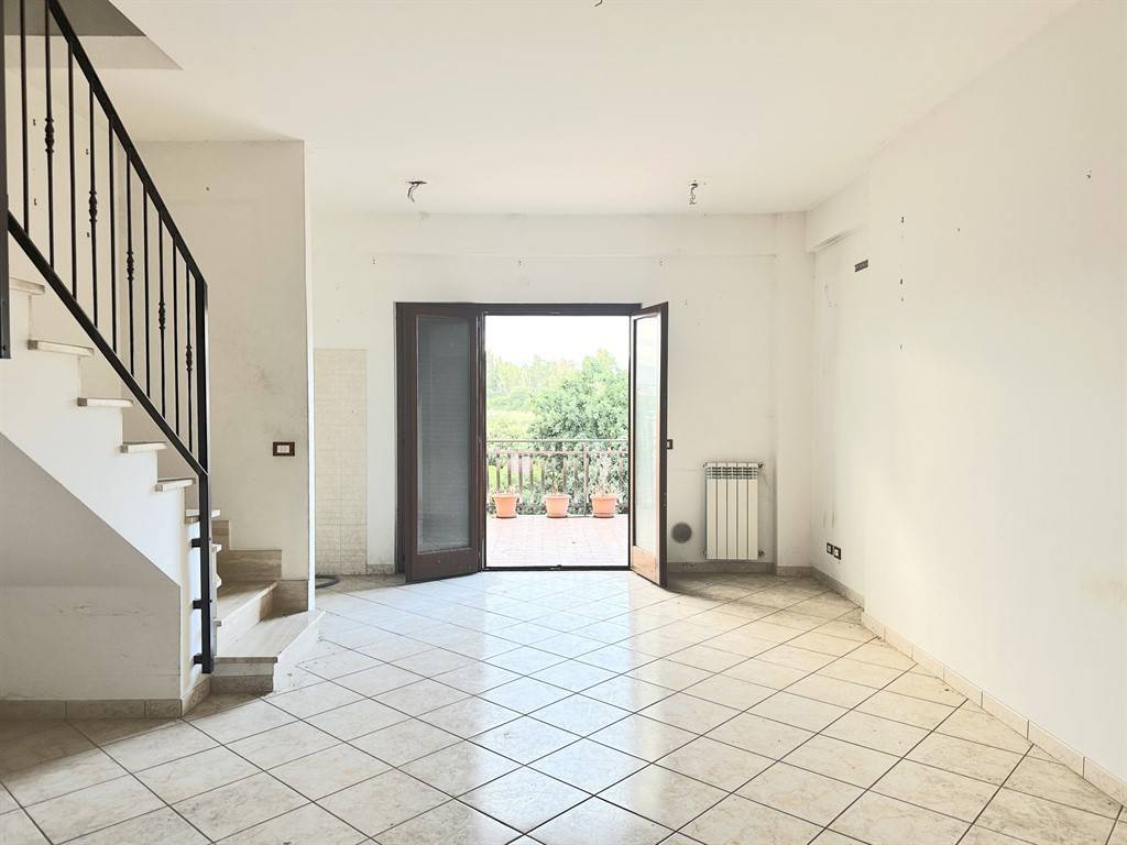 appartamento in vendita a Roma in zona Castelverde