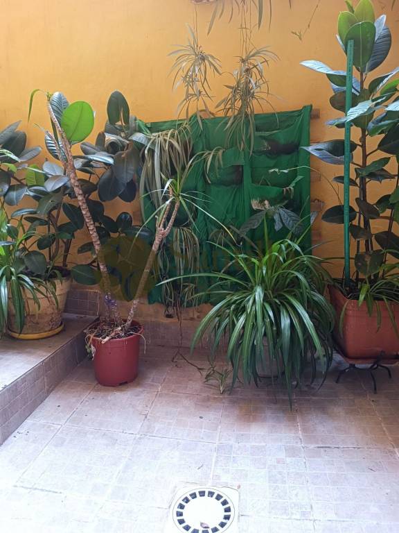appartamento in vendita a Roma in zona Appio Latino