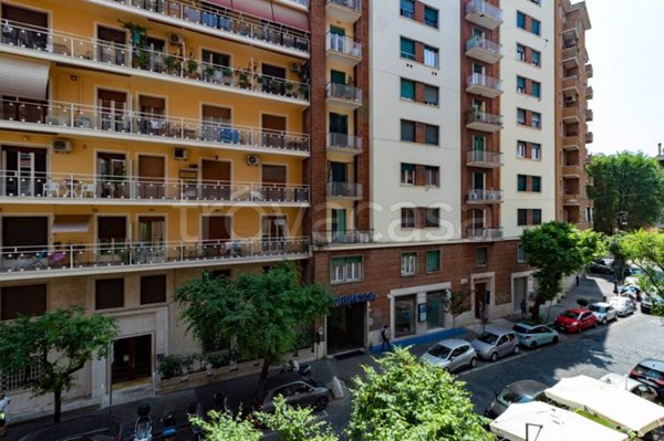 appartamento in vendita a Roma in zona Nomentano