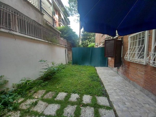 appartamento in vendita a Roma in zona Gianicolense