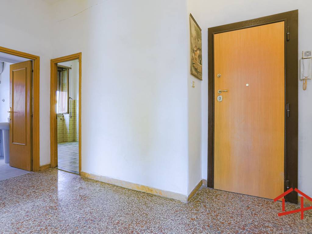appartamento in vendita a Roma in zona Cinecittà