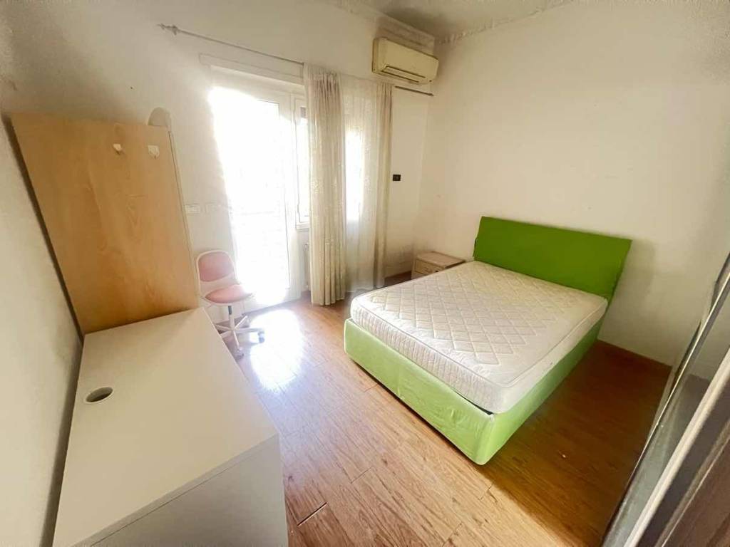 appartamento in vendita a Roma in zona Prenestino-Labicano
