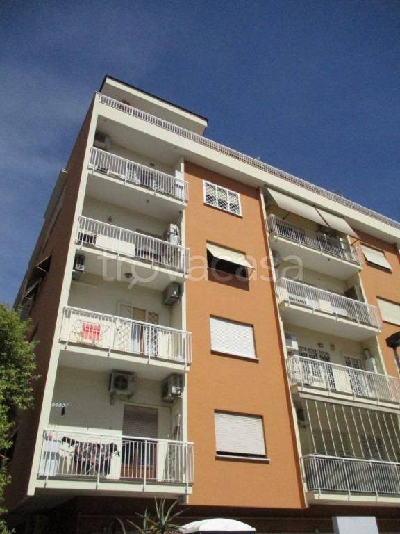 appartamento in vendita a Roma in zona Prenestino-Centocelle