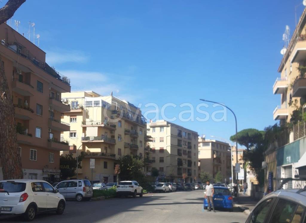 appartamento in vendita a Roma in zona Monte Sacro/Talenti