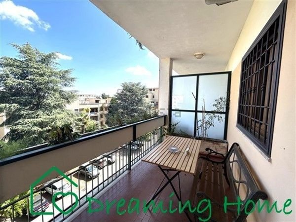 appartamento in vendita a Roma in zona Giuliano Dalmata