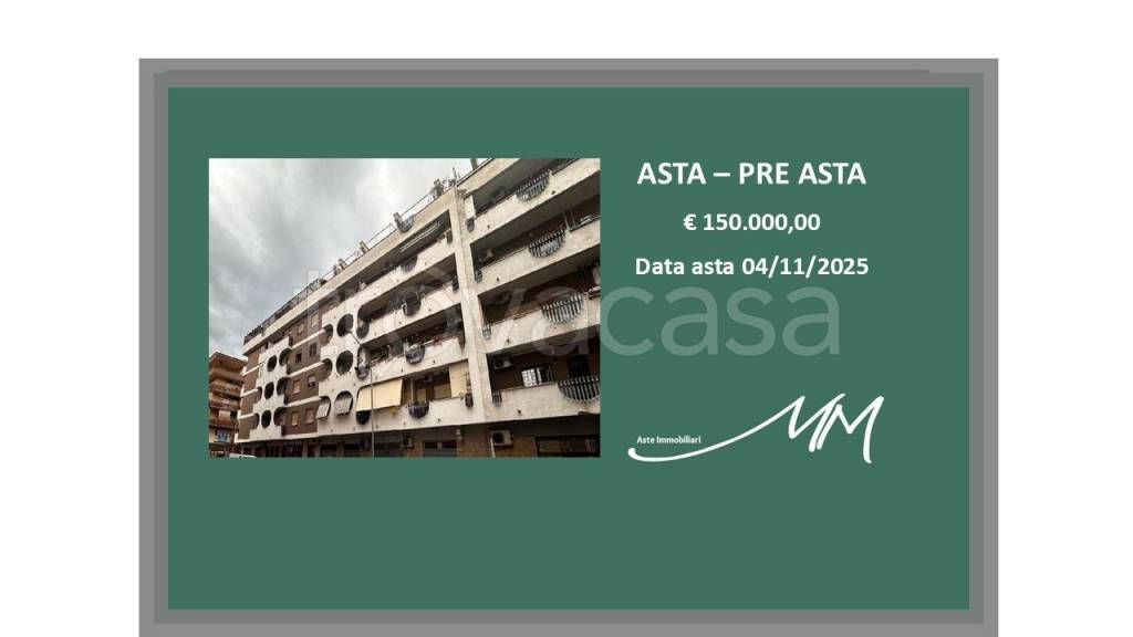 appartamento in vendita a Roma in zona Ostia