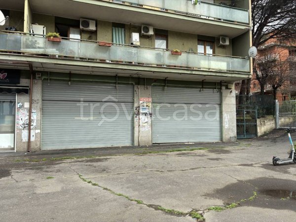 appartamento in vendita a Roma in zona Torre Angela