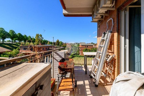 appartamento in vendita a Roma in zona Ponte Galeria