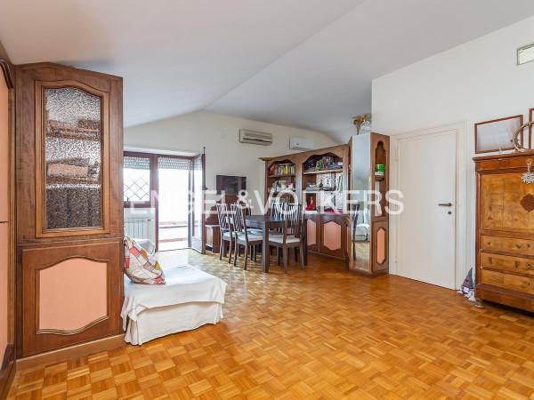 appartamento in vendita a Roma in zona Tor di Quinto