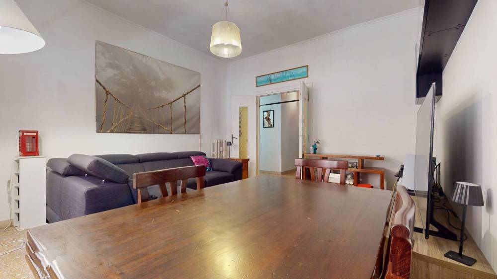 appartamento in vendita a Roma in zona Appio Latino