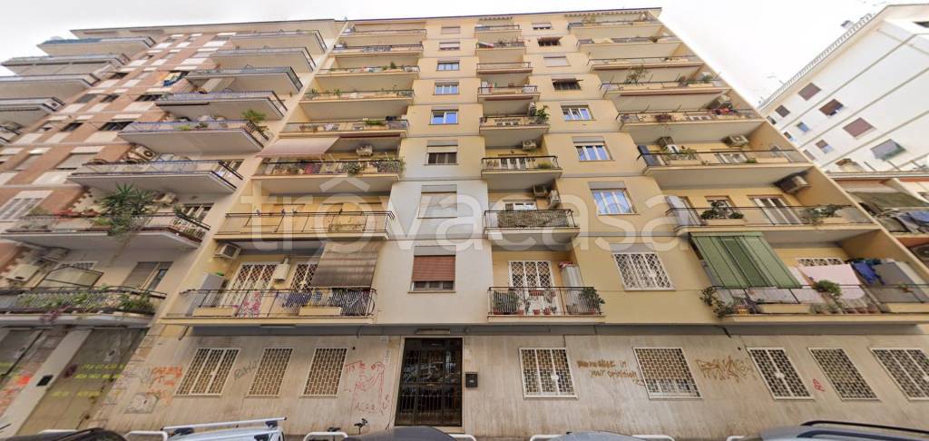 appartamento in vendita a Roma in zona Cinecittà