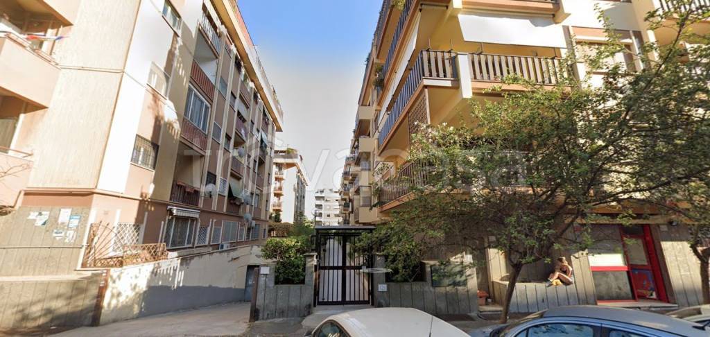 appartamento in vendita a Roma in zona Ostia
