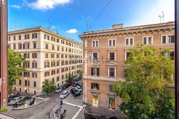 appartamento in vendita a Roma in zona Rione Prati