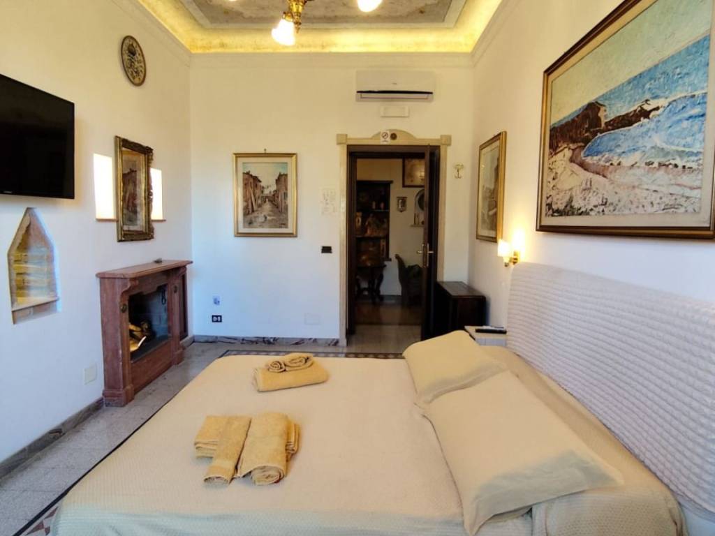 appartamento in vendita a Roma in zona Esquilino