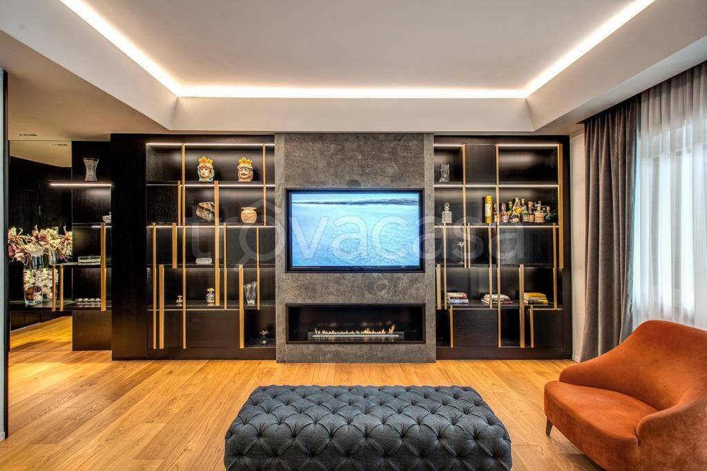 appartamento in vendita a Roma in zona Gianicolense