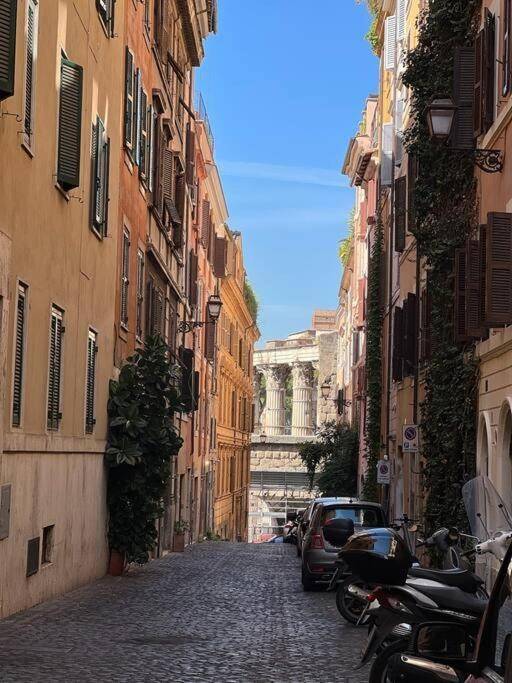 appartamento in vendita a Roma in zona Rione Monti/Campitelli