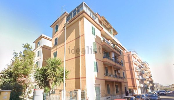 appartamento in vendita a Roma in zona Prenestino-Centocelle
