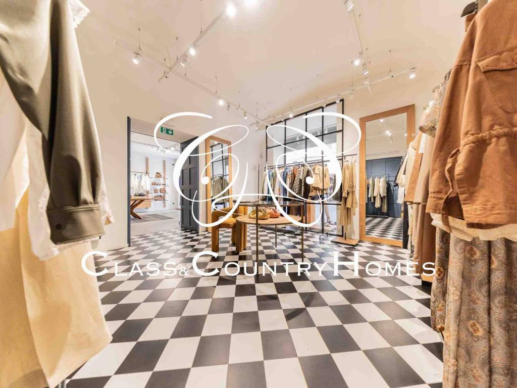 negozio in vendita a Roma in zona Campo Marzio