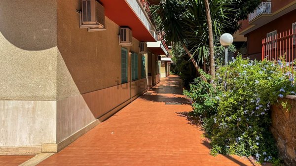 appartamento in vendita a Roma in zona Gianicolense