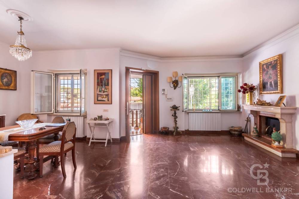 casa indipendente in vendita a Roma in zona Infernetto