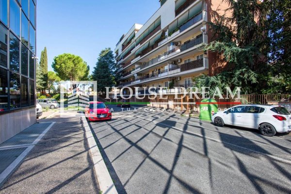 appartamento in vendita a Roma in zona Settecamini