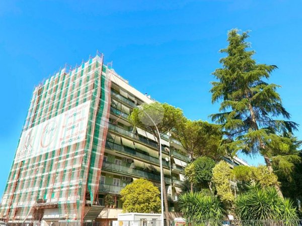 appartamento in vendita a Roma in zona Cinecittà