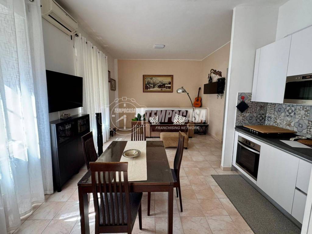 appartamento in vendita a Roma in zona Primavalle