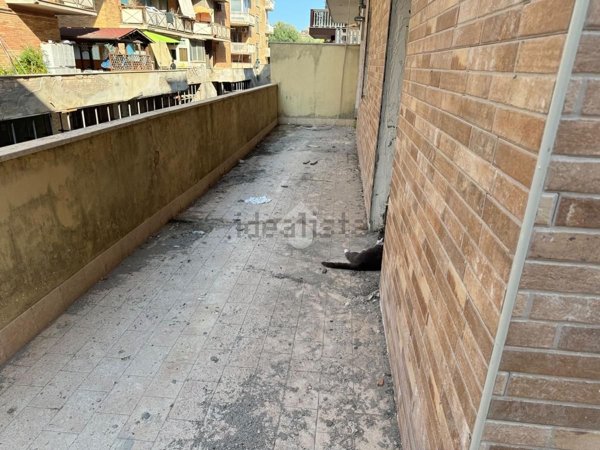 appartamento in vendita a Roma in zona Ostia