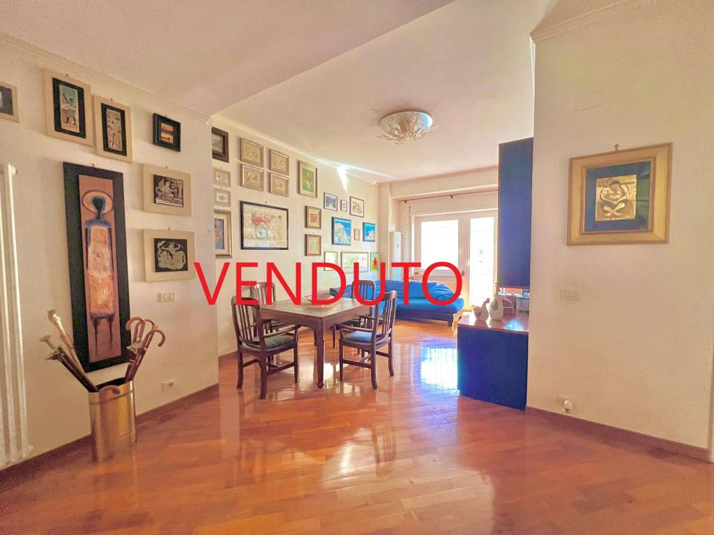 appartamento in vendita a Roma in zona Portuense