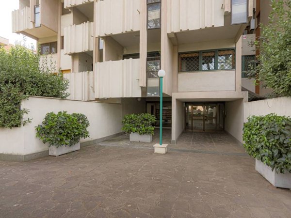 appartamento in vendita a Roma in zona Giuliano Dalmata