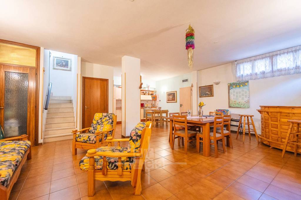 casa indipendente in vendita a Roma in zona Casal Morena