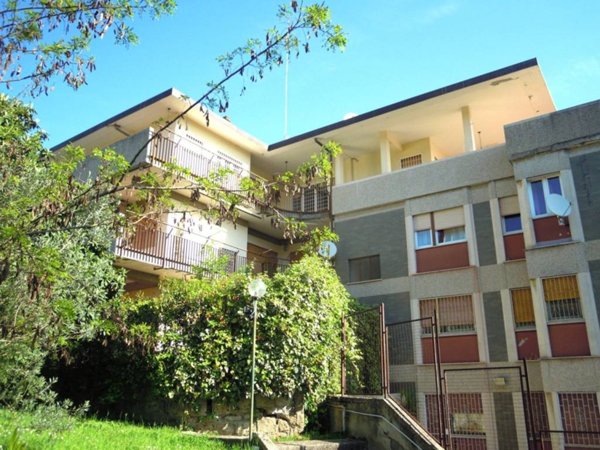 appartamento in vendita a Roma in zona Tomba di Nerone