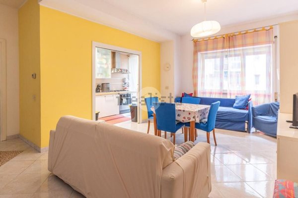 appartamento in vendita a Roma in zona Tuscolano