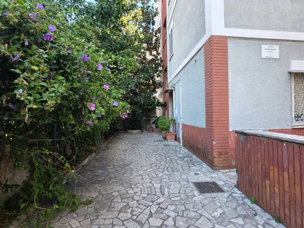 appartamento in vendita a Roma in zona Portuense